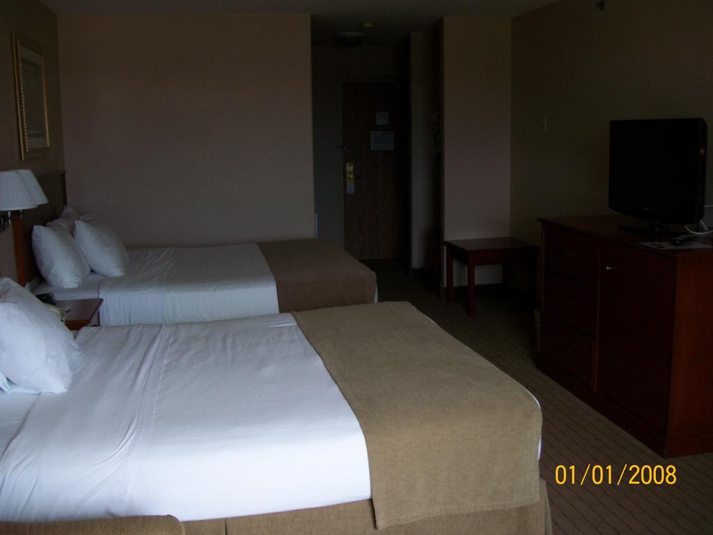 Days Inn By Wyndham מוס ג'או מראה חיצוני תמונה